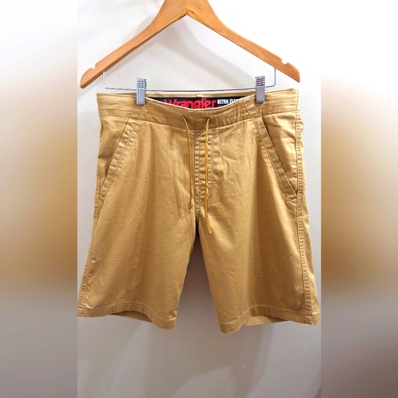 Wrangler Ultra Flex Cotton Shorts size   M - Picture 1 of 10